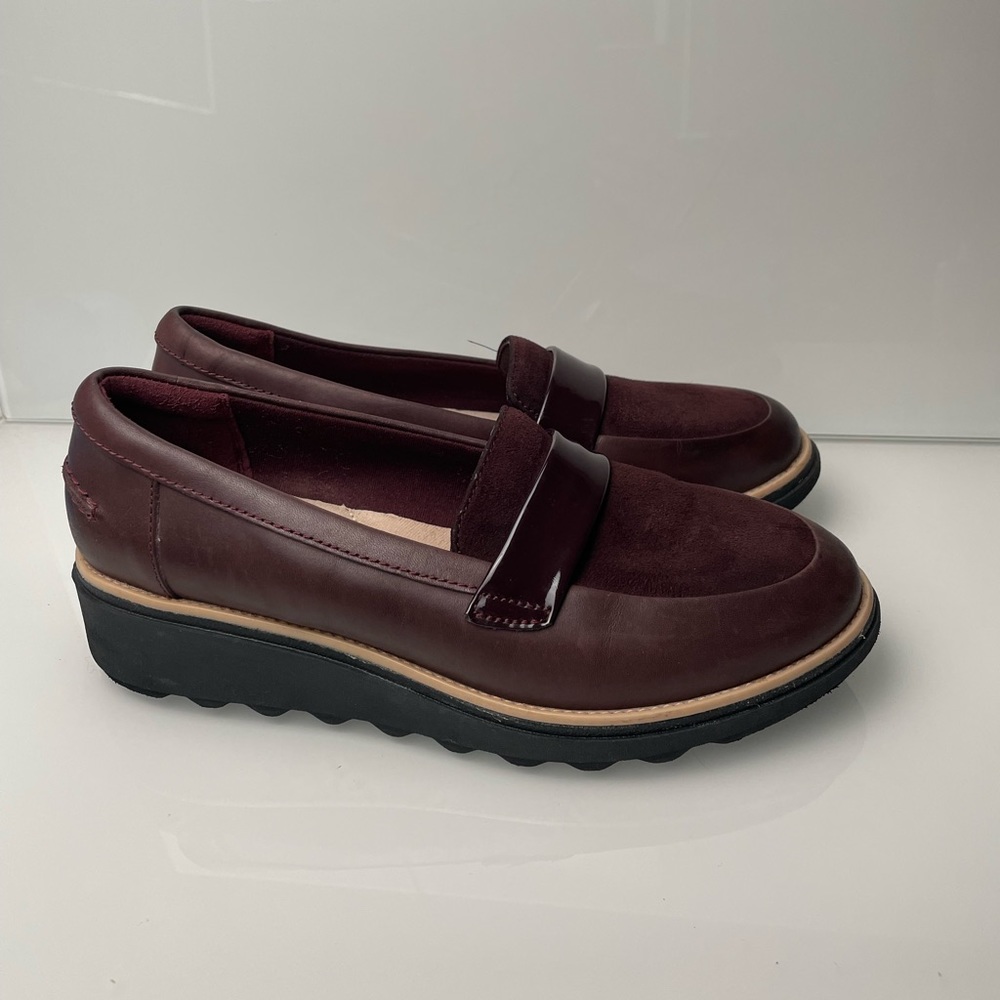 Clark’s Women's Collection Sharon Gracie Loafer Leather&Suede size 7.5 Burgundy